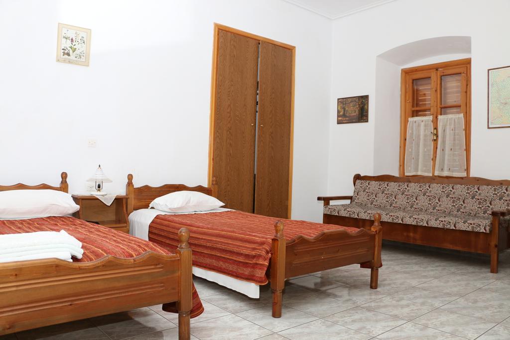 Maleatis Apollo Guesthouse Космас Экстерьер фото